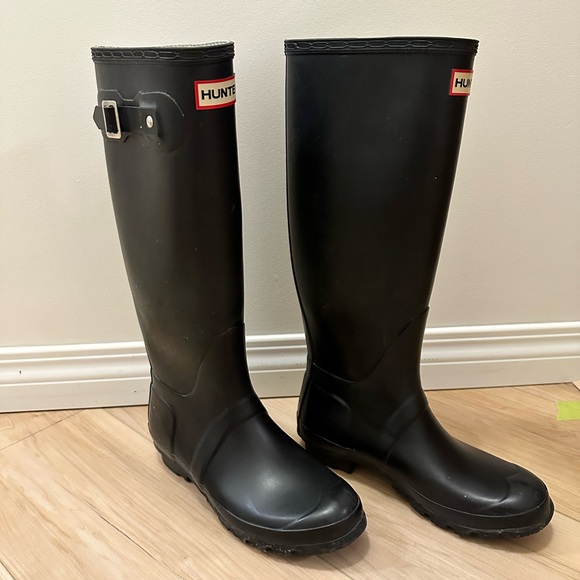 Hunter Rain Boots - Original Tall - Picture 2 of 6
